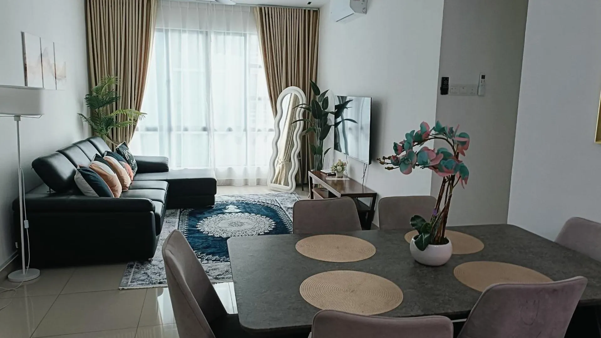 Apartment Raycation Homestay Johor Bahru