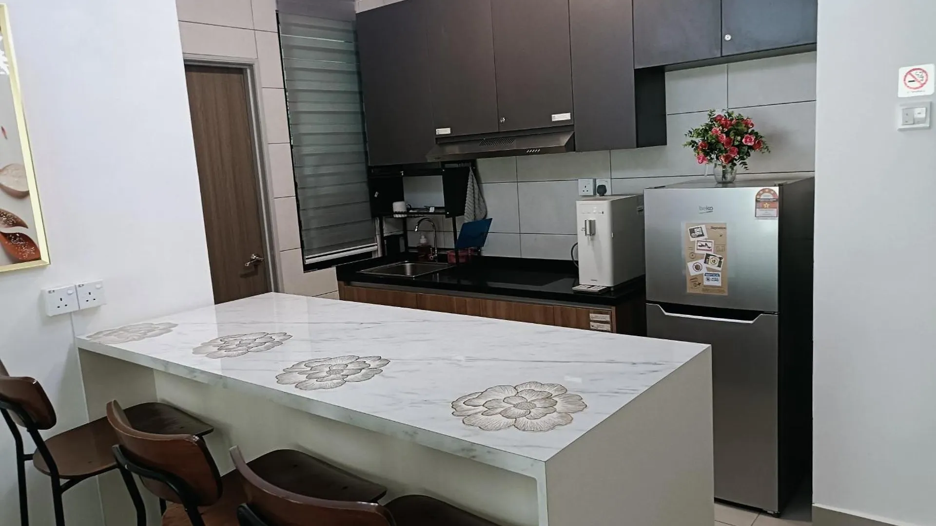 Raycation Homestay Johor Bahru Apartment